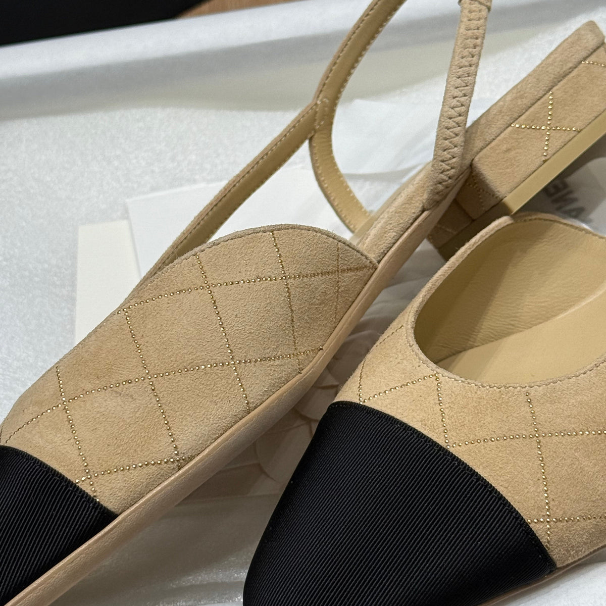 CC SLINGBACK PUMPS