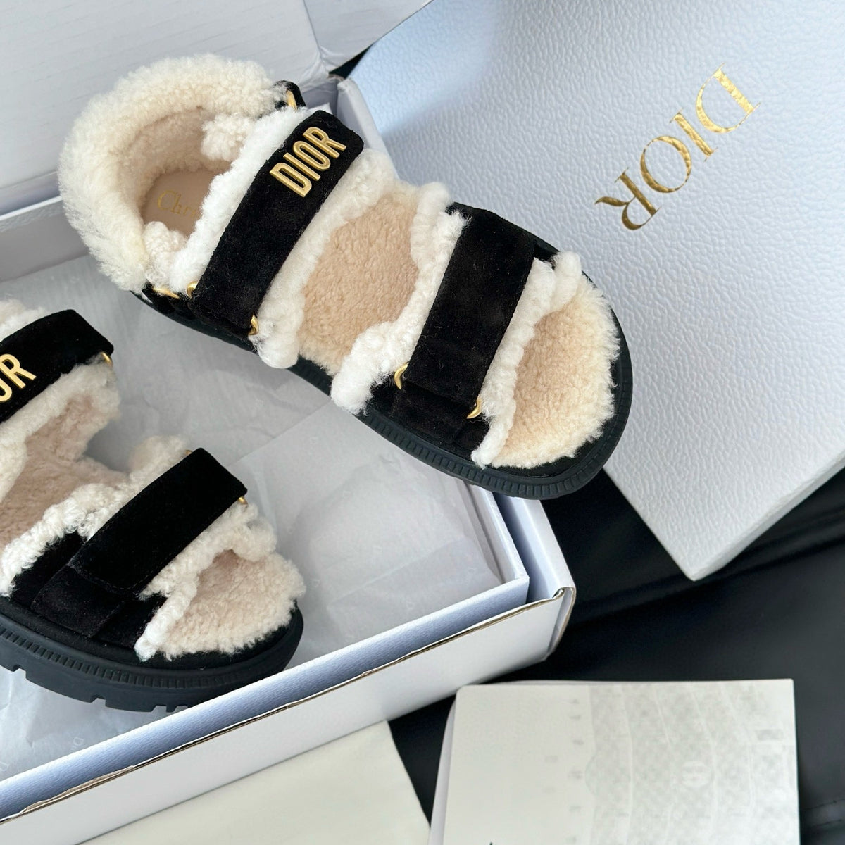 CD SANDALS