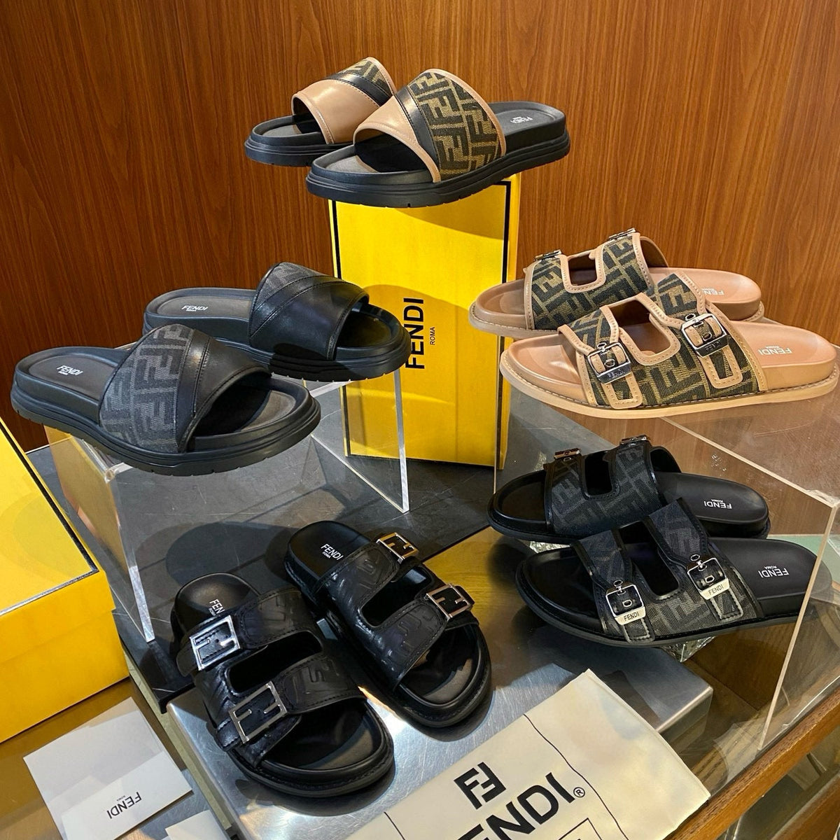 FEN SANDALS