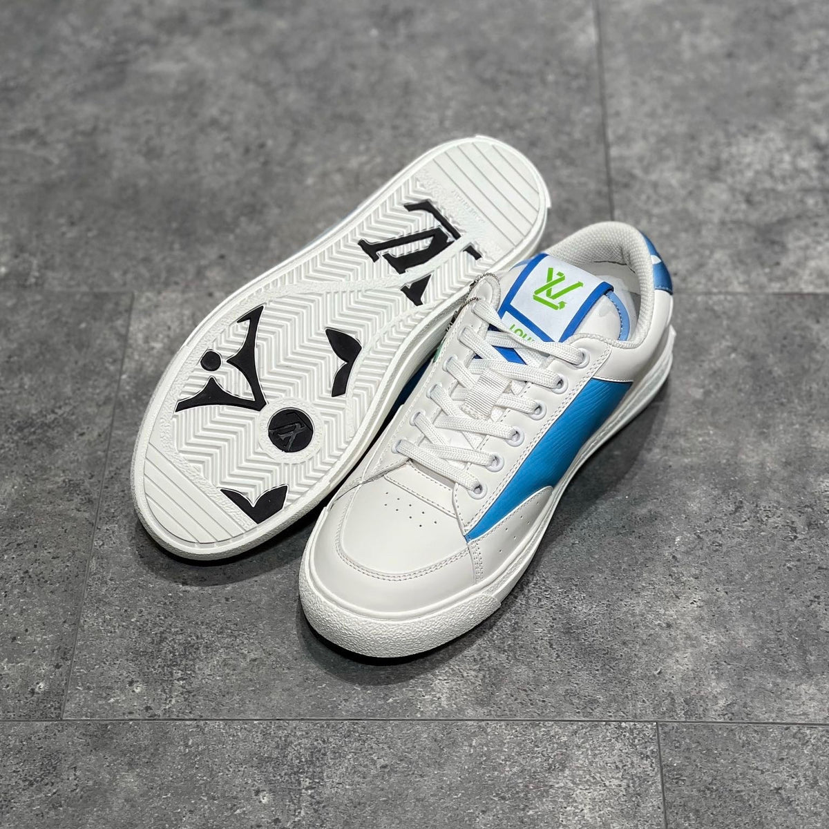 LOU TRAINERS