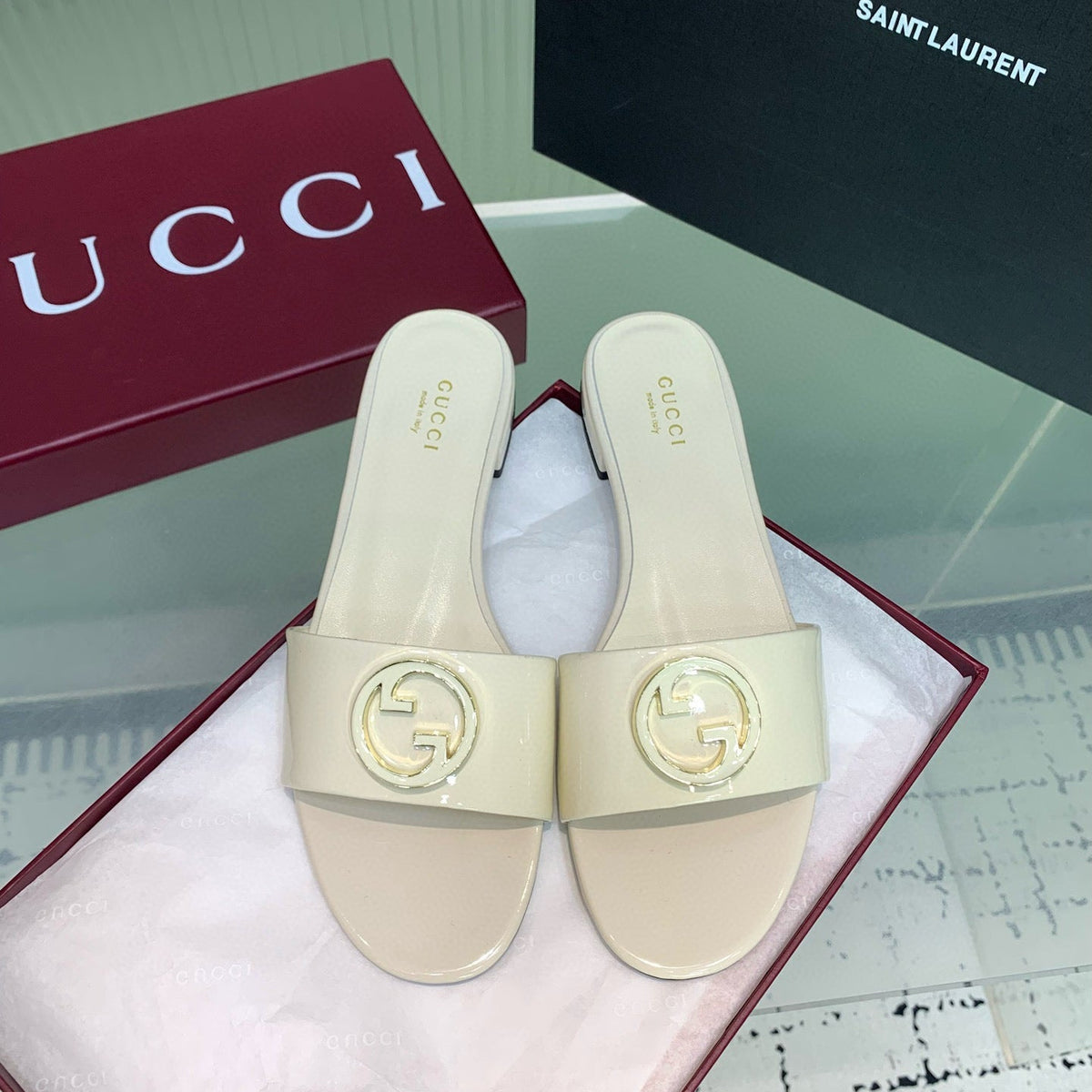 GG SANDALS