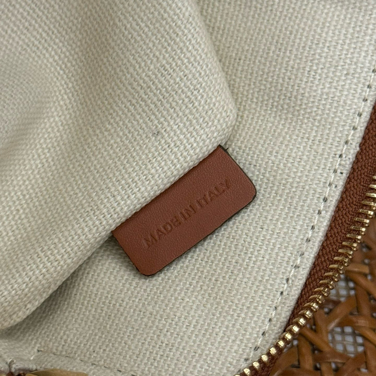 CEL SMALL POUCH WITH STRAP