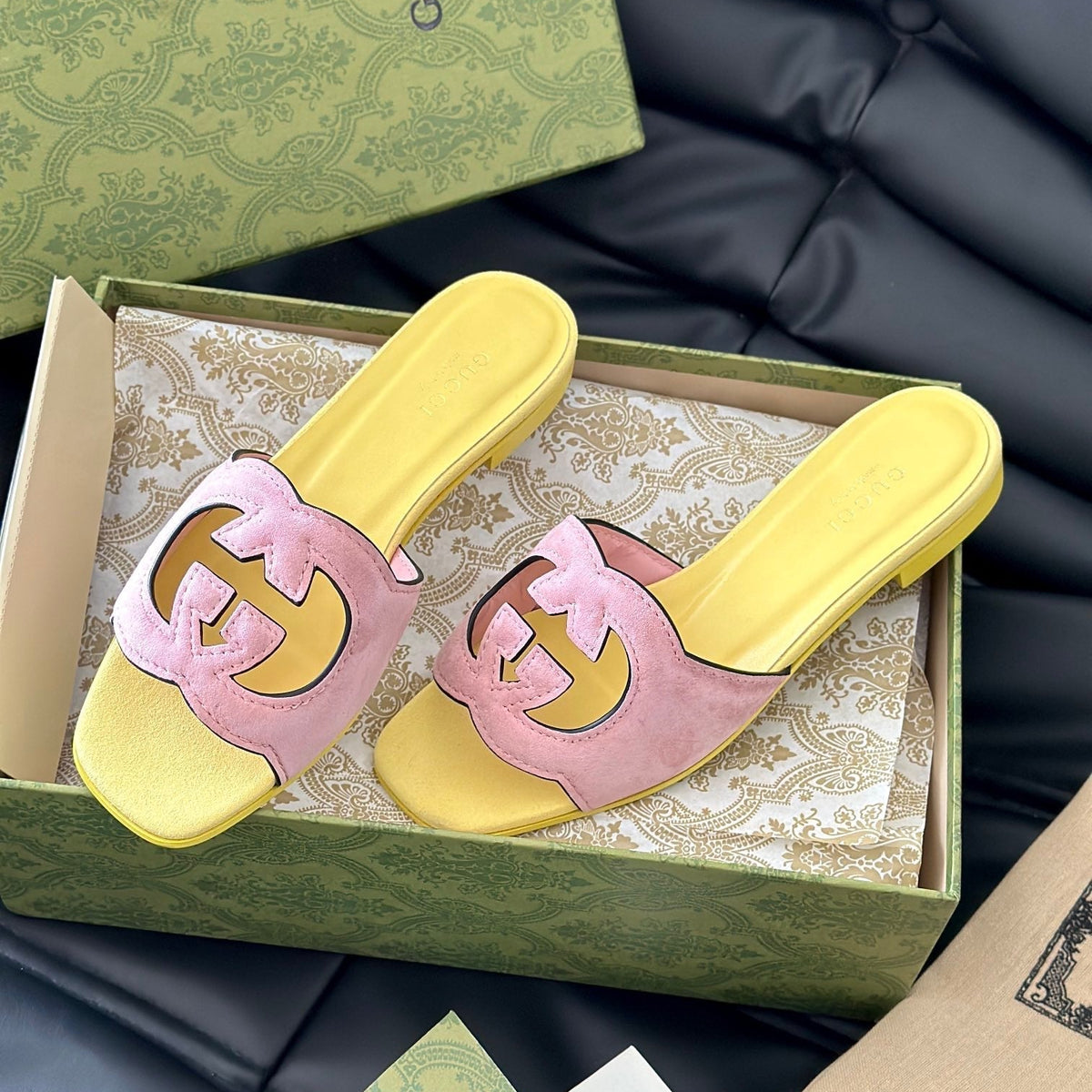 GG CUT OUT SANDALS