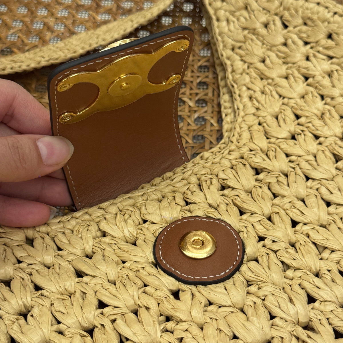 CEL CABAS TRIANGLE BAG