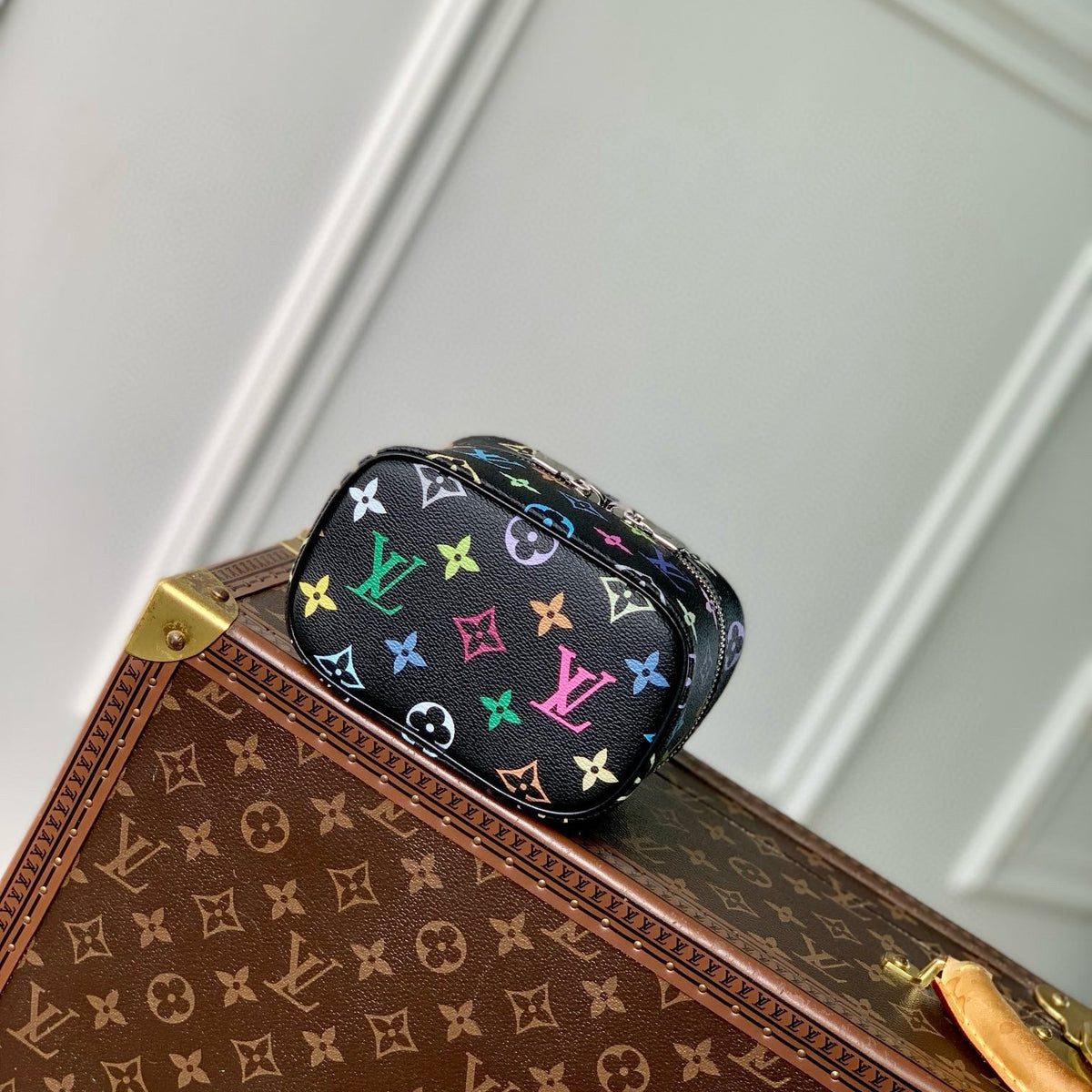 LOU NICE NANO BAG