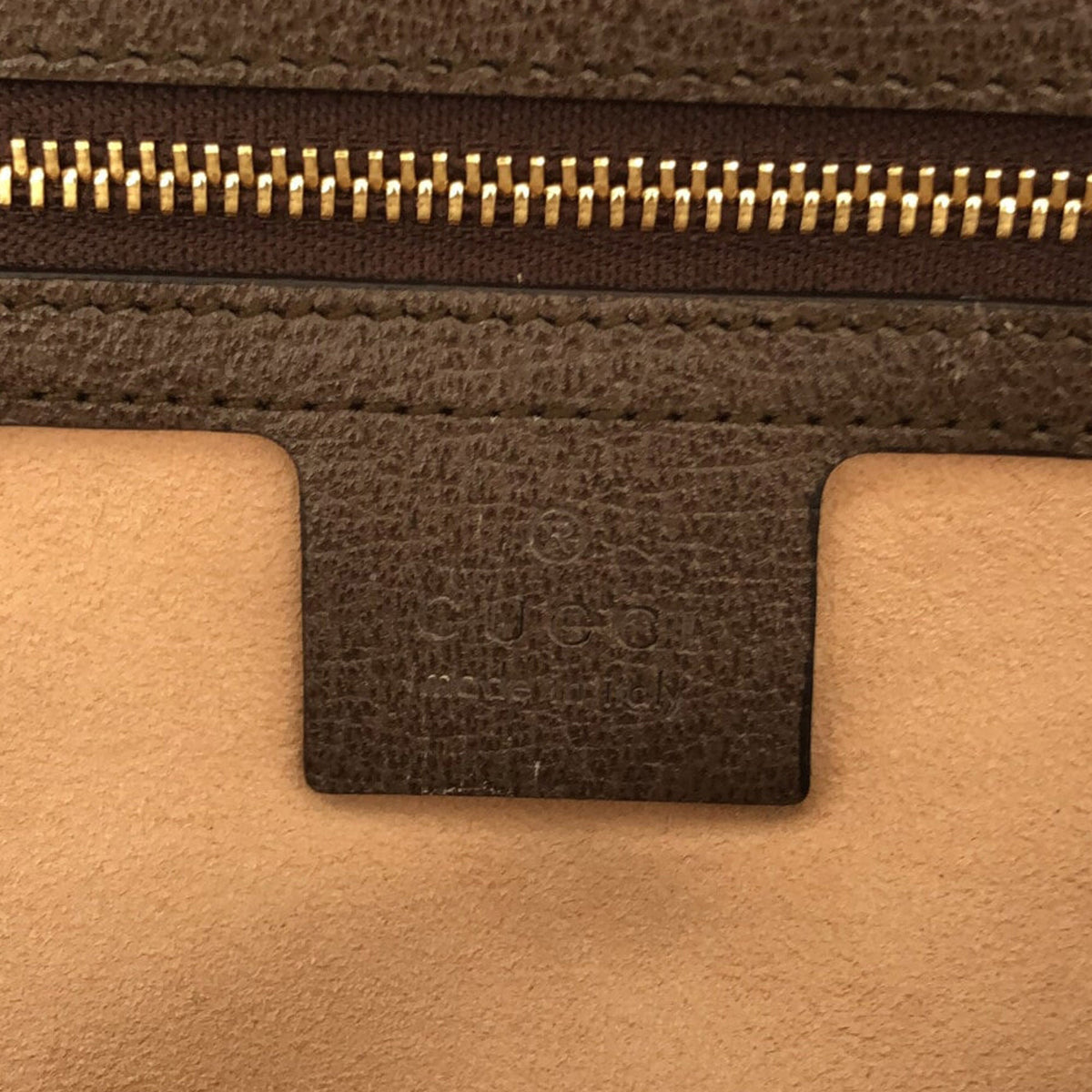 GUCCI Small GG Supreme Ophidia Satchel