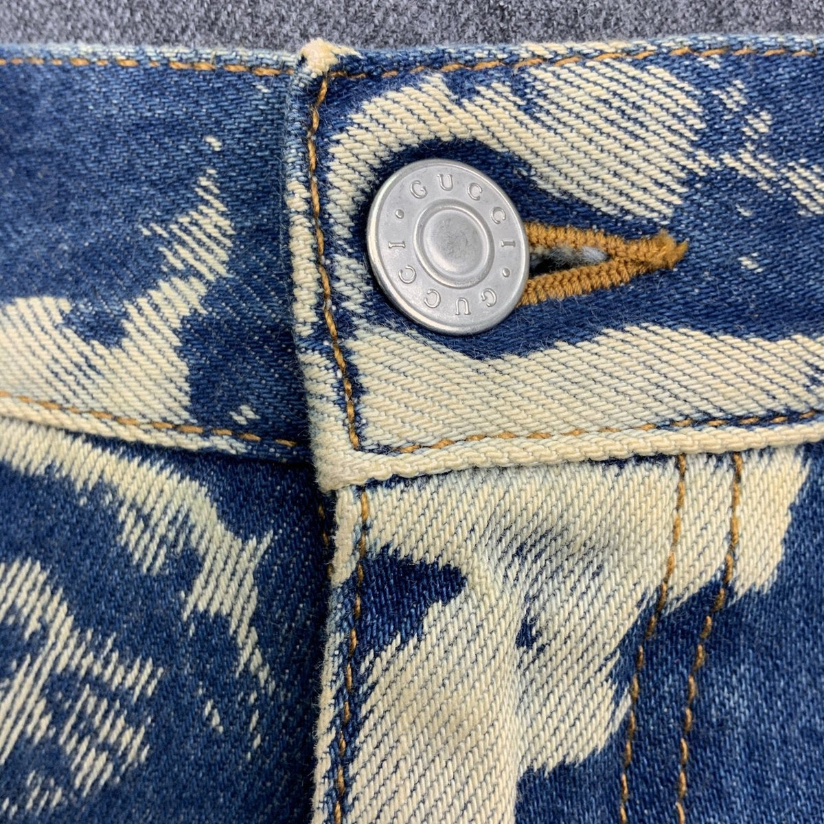 Gucci Printed Bee Denim Jean Skirt Size XS