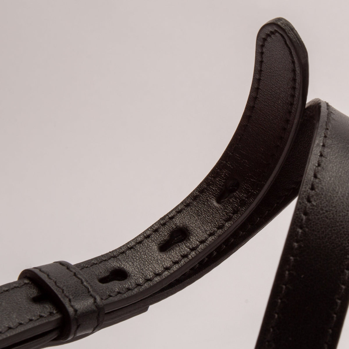 GUCCI GG Marmont Small Shoulder Bag - Black