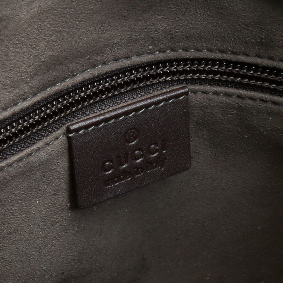 GUCCI GG Supreme Convertible Zip Tote
