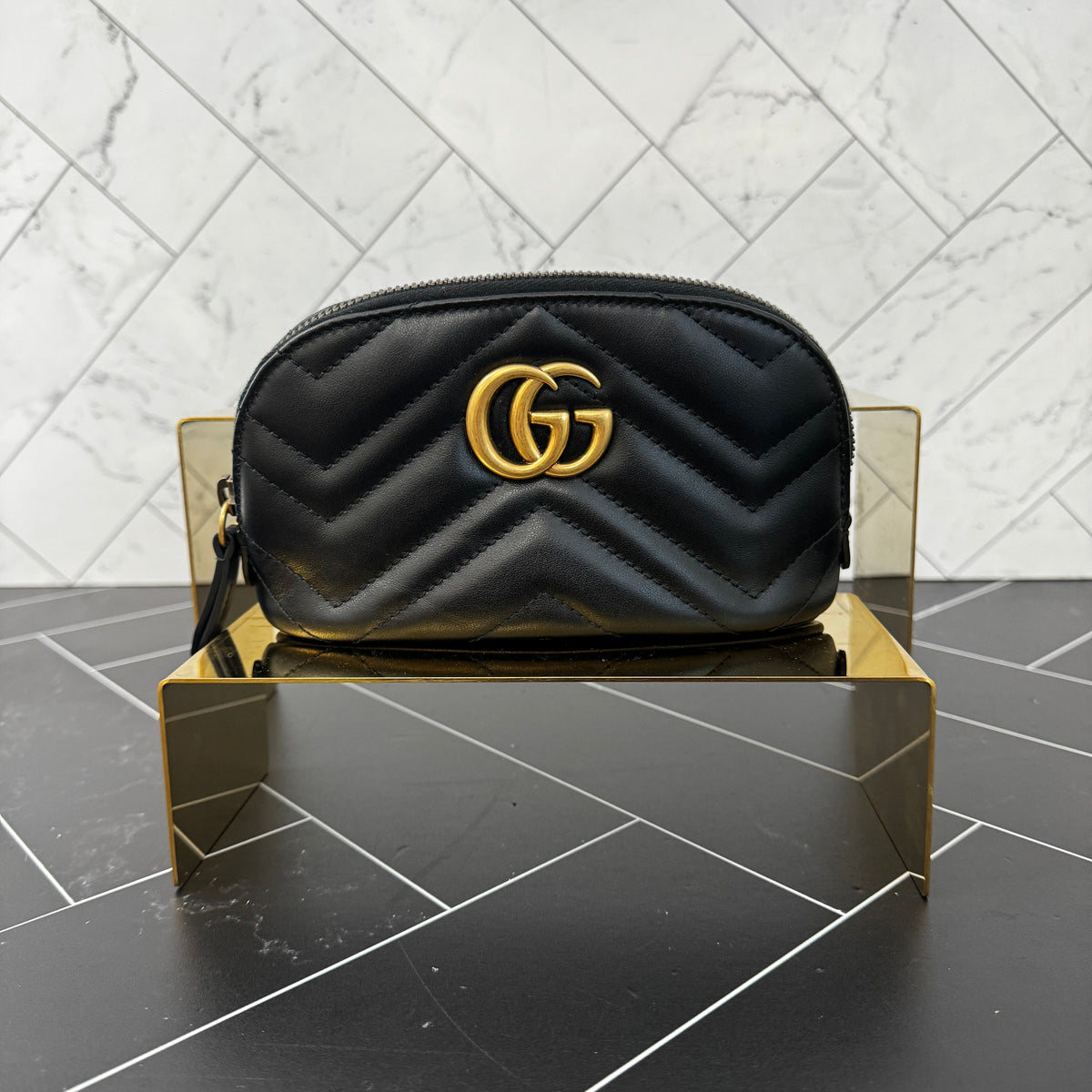 LIKE NEW Gucci Marmont Black Chevron Leather Cosmetics Pouch