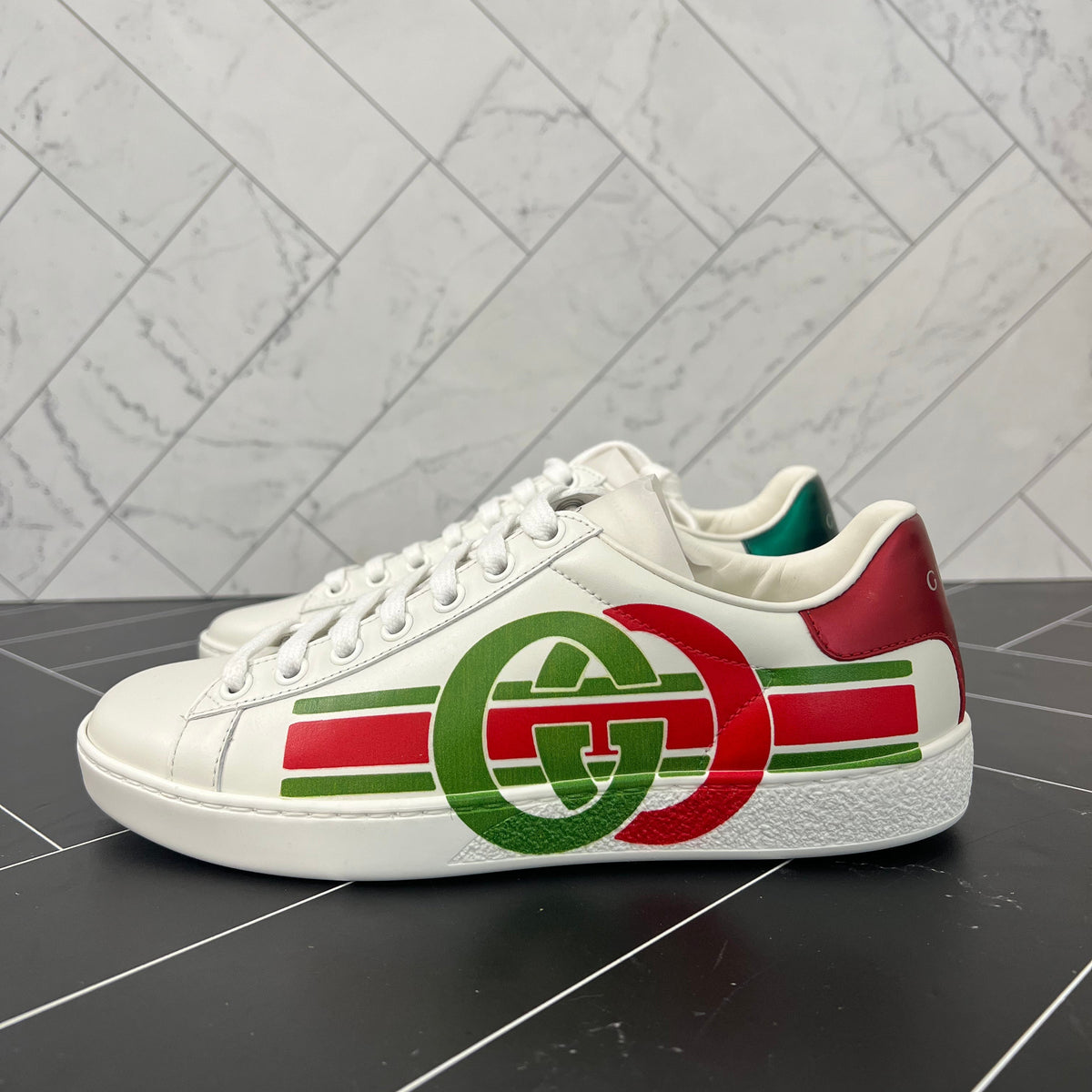 BRAND NEW Gucci Ace Sneakers