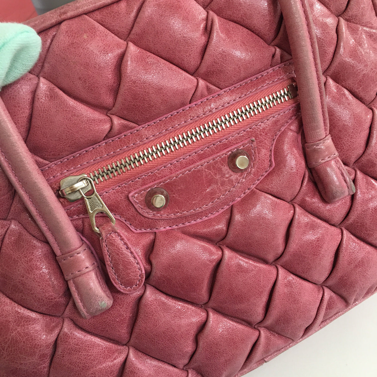 balenciaga Shoulder Bag in Pink Leather