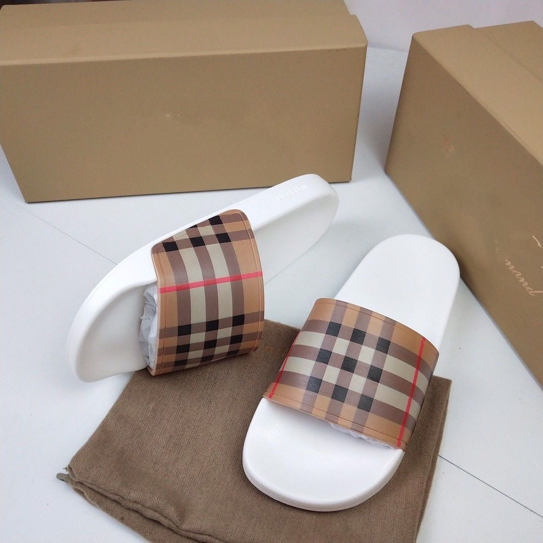 SE1050 Vintage Check Slides / Size5-11
