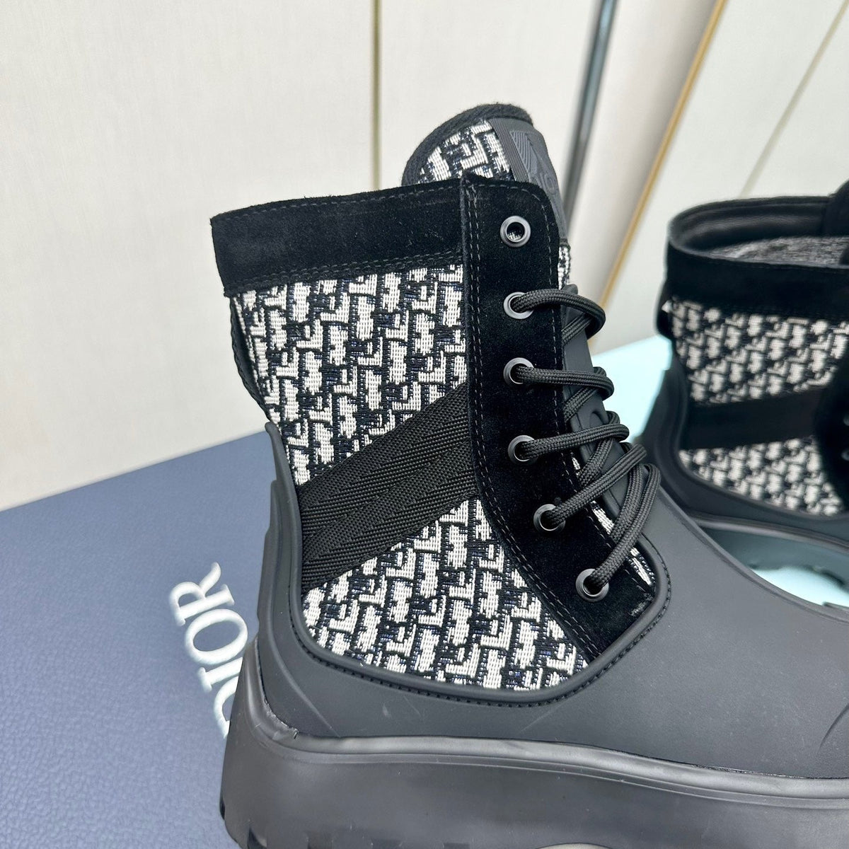SE1211 DR D-Major Ankle Boot / Size5-10