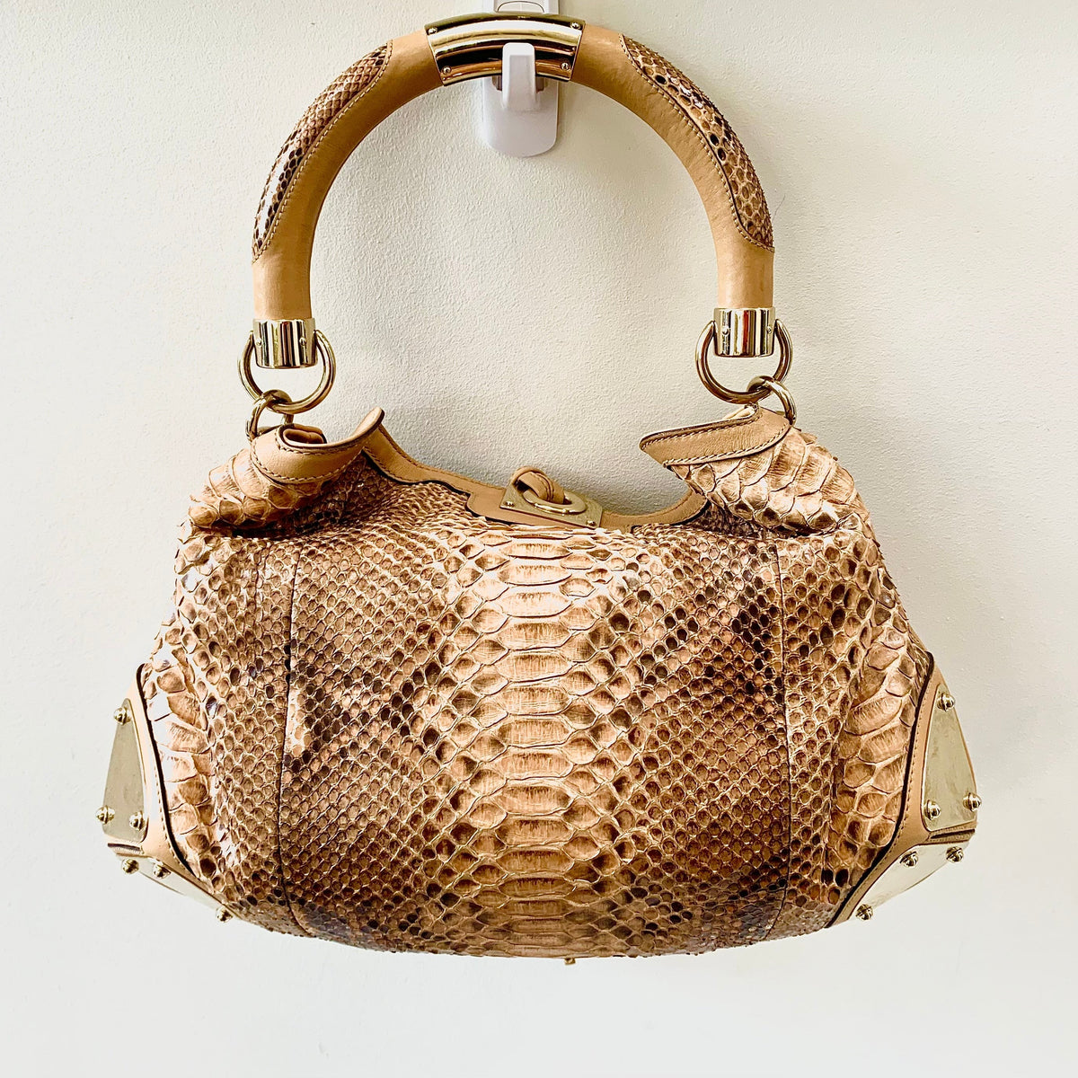 GUCCI BEIGE PYTHON INDY HOBO BAG