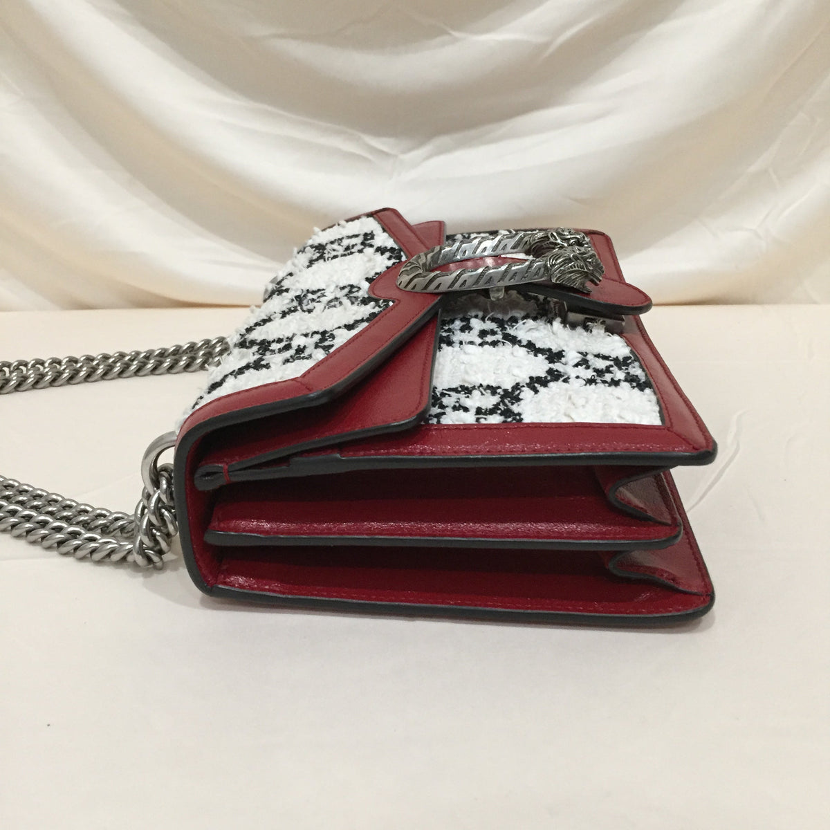 Gucci White Red Tweed Dionysus Medium Shoulder Bag Sku# 71955