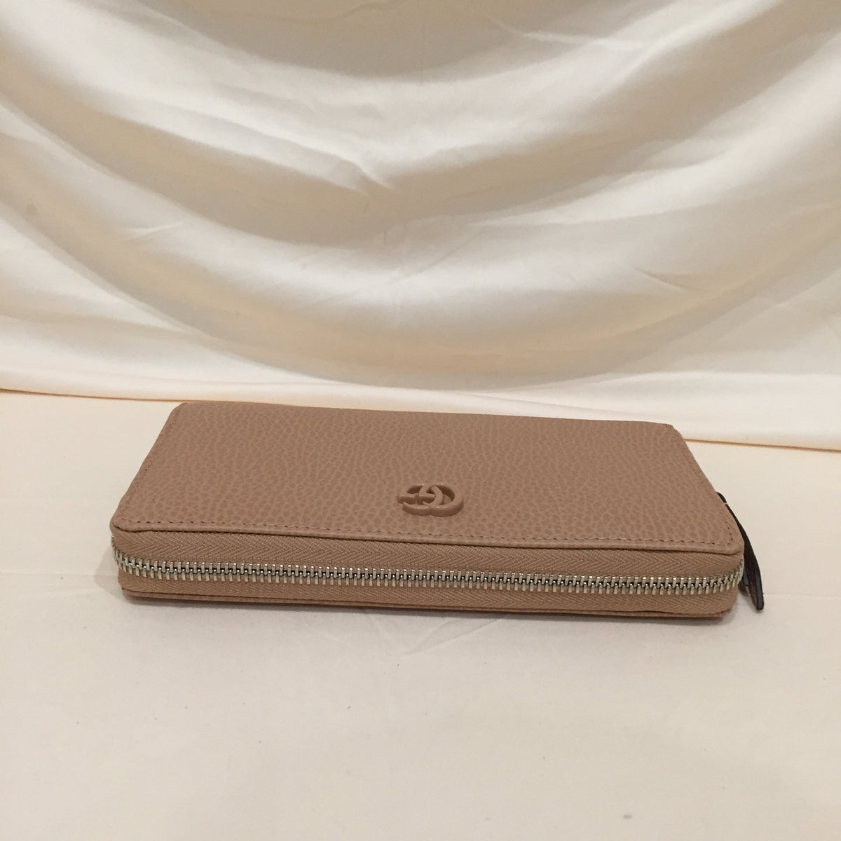Gucci GG Mocha Beige Leather Zippy Long Wallet Sku# 71977