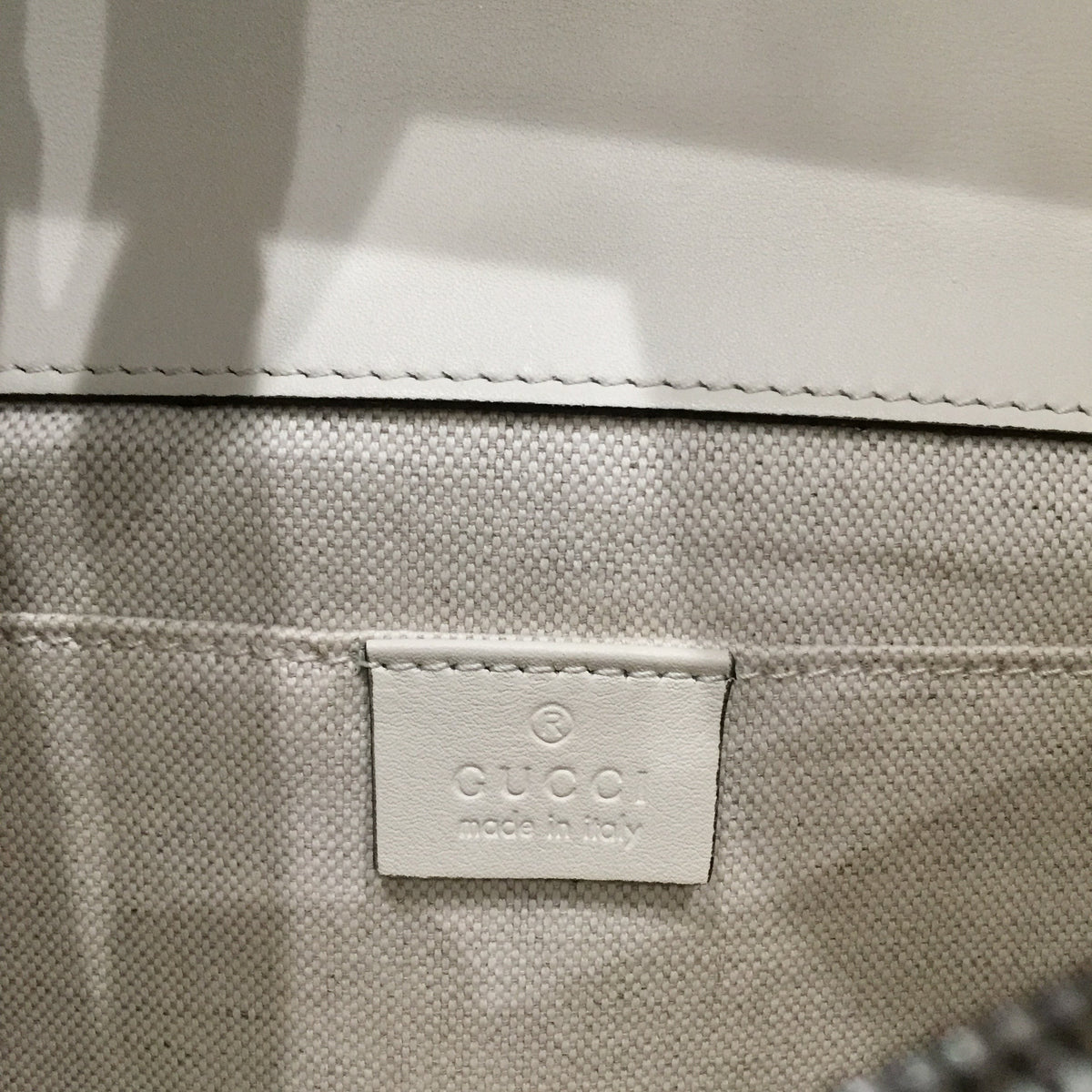 Gucci White Navy Red Calfskin Bamboo Dionysus Shoulder Bag Sku# 71927