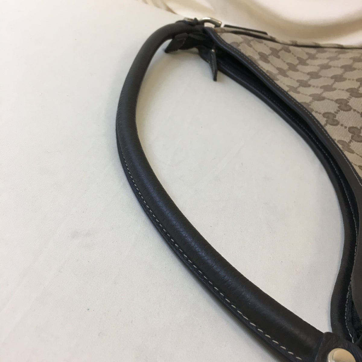 Gucci Brown GG Coated Canvas Shoulder Bag Sku# 68454