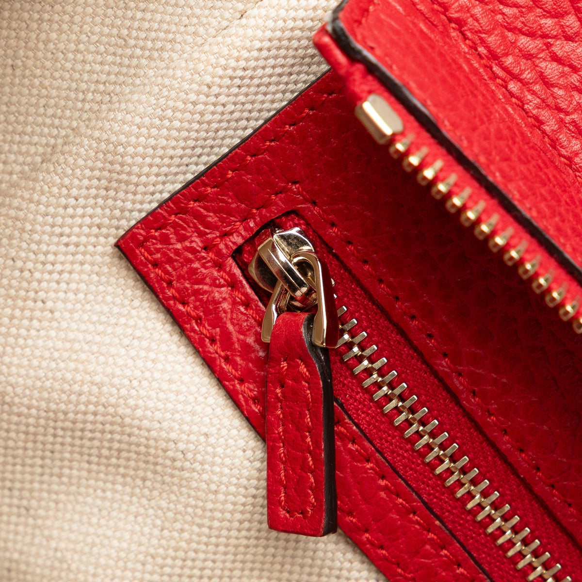 GUCCI Mini Swing Satchel