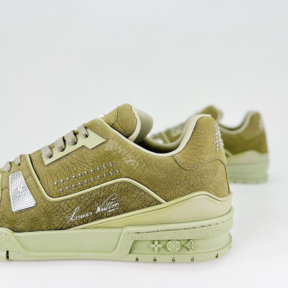 LV LV TRAINER SNEAKER GREEN 1ADHA1