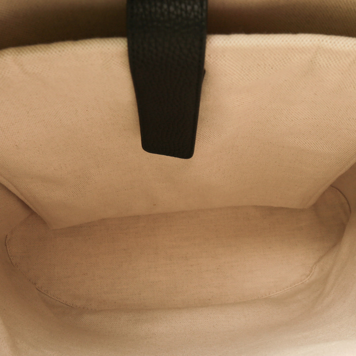 GUCCI Jumbo GG Backpack - Black