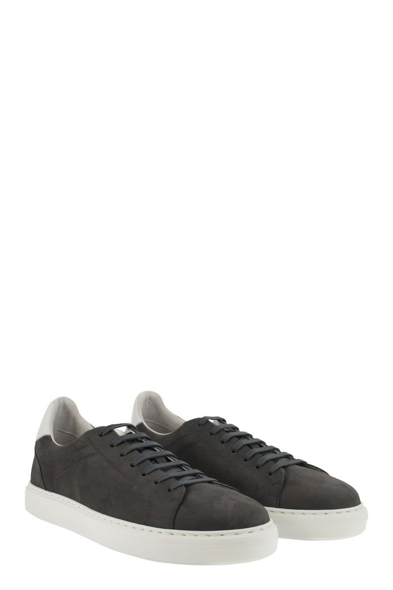 NUBUCK SNEAKERS