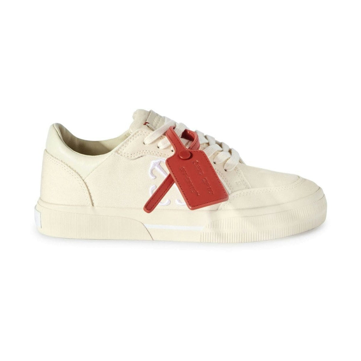 LOW VULCANIZEC SNEAKER