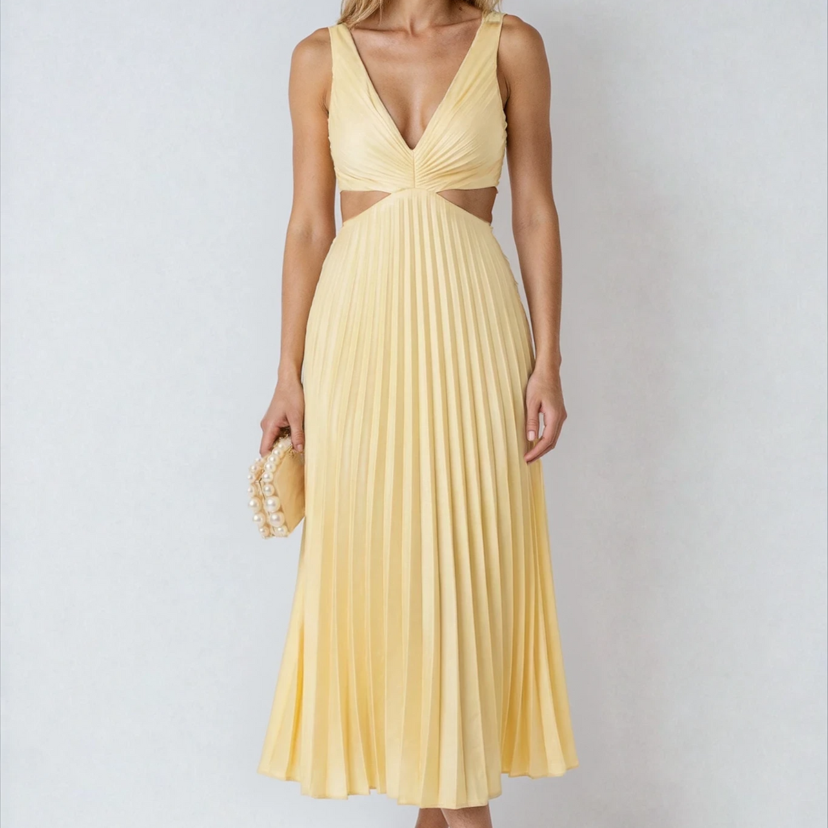 Marina | Pleated Maxi Dress with V-Neckline
