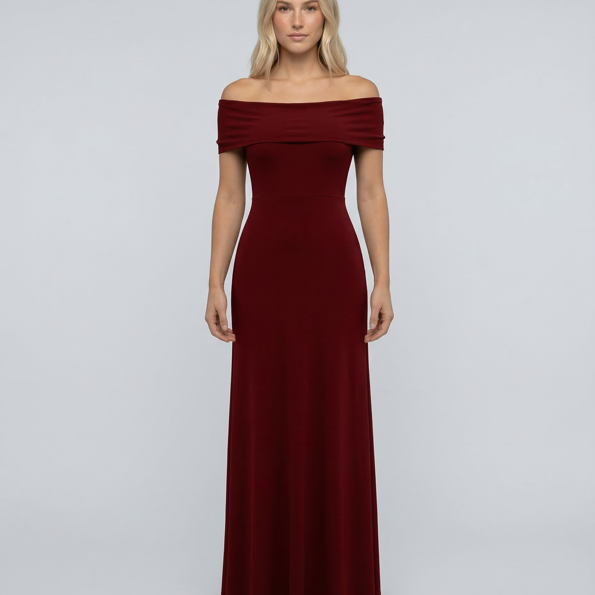 Sophia | Maxi Dress with Off-Shoulder Neckline