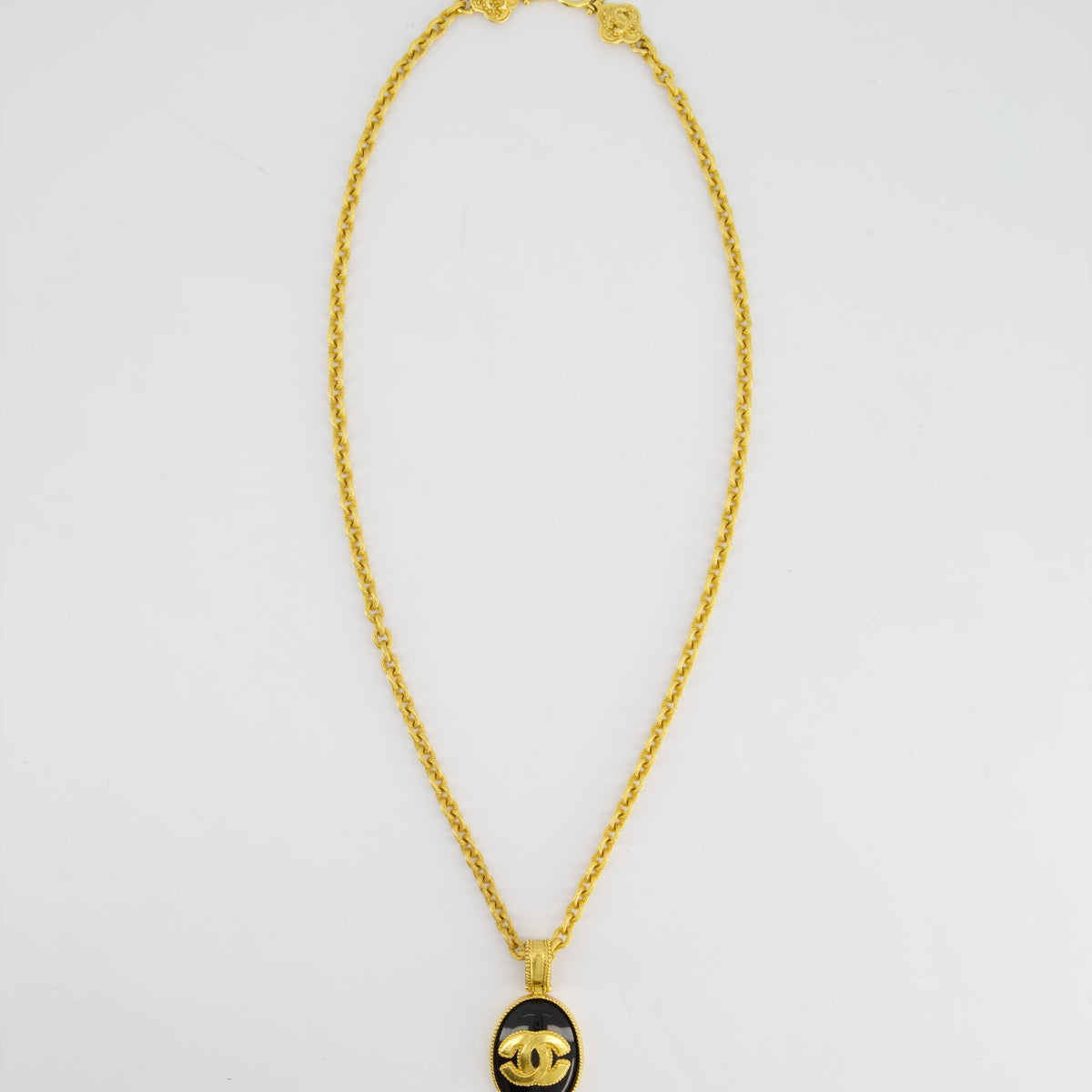 Chanel 96A Vintage Gold and Black Pendant Necklace With CC Detail