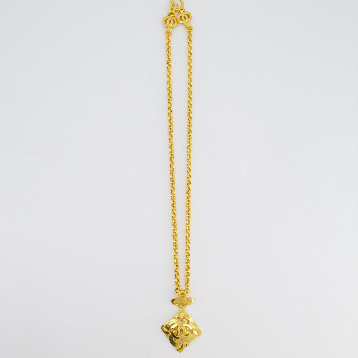 Chanel 97P Vintage Gold Pendant Necklace With CC Detail