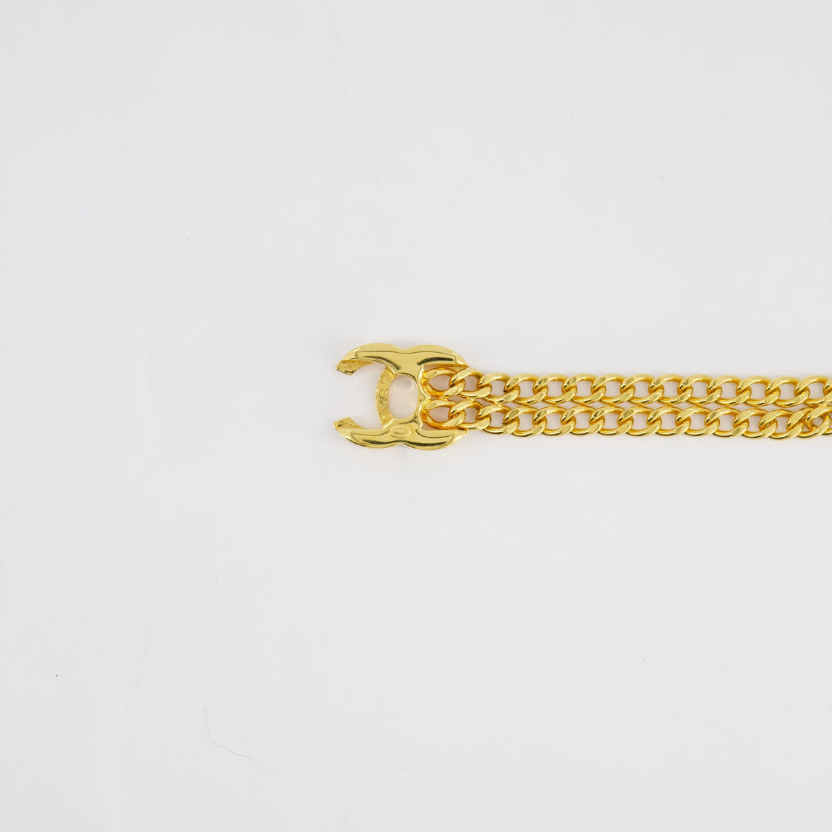Chanel 97P Vintage Gold Chain Chocker Necklace With CC Turn Lock Detail