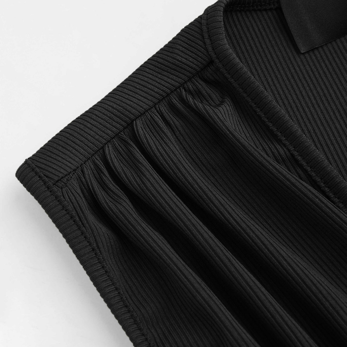 Kylie | V-neck Solid Ruched Pocket Romper