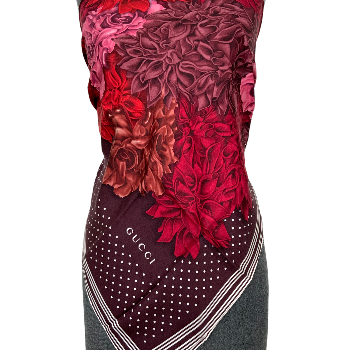 GUCCI Floral Roses Silk Scarf