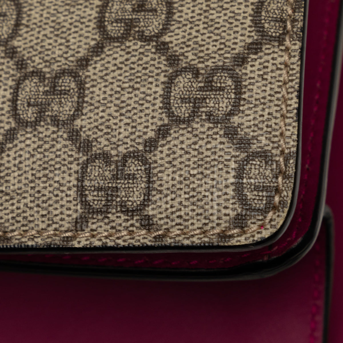 GUCCI Medium GG Supreme Convertible Tote Satchel