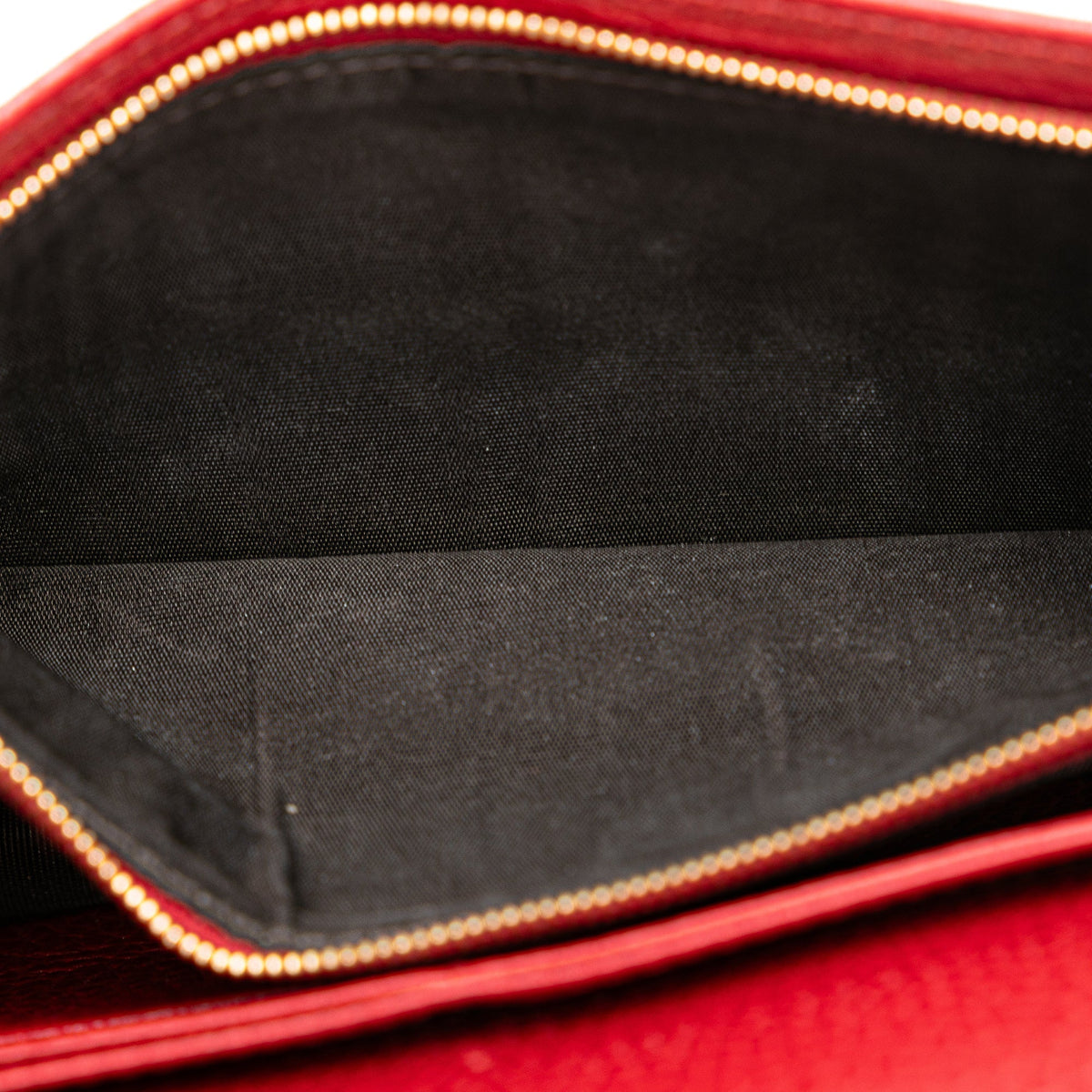 GUCCI GG Marmont Wallet On Chain Crossbody Bag