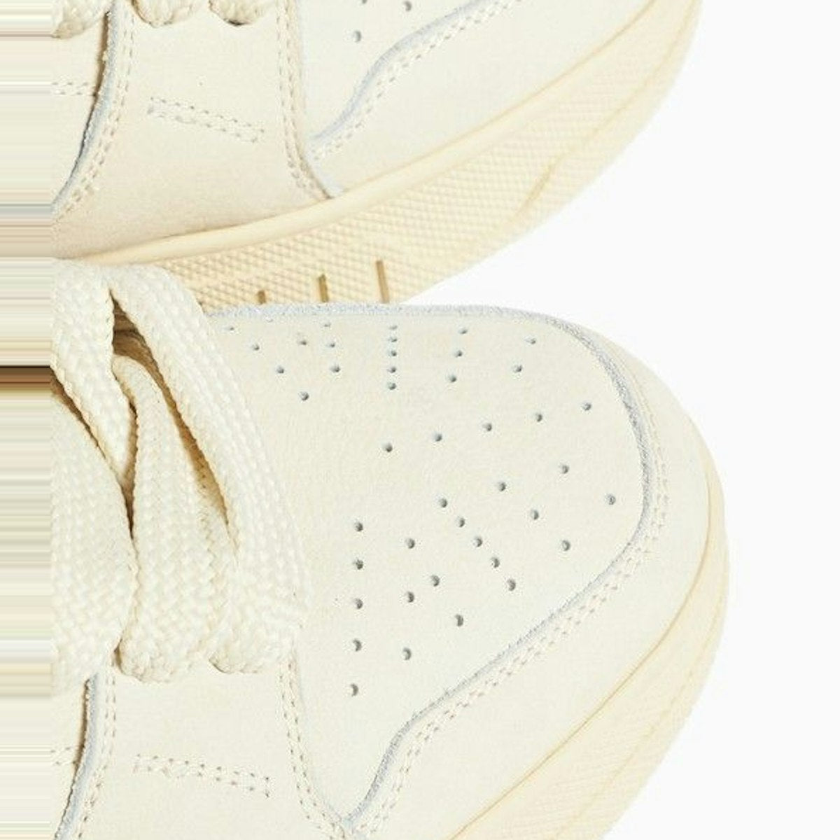 SNEAKERS WITH SPOILER BONE