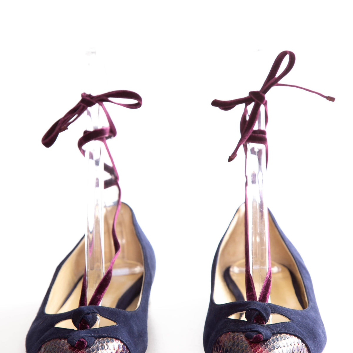 Sarah Flint Navy Suede Pointed Toe Flats SZ 40.5