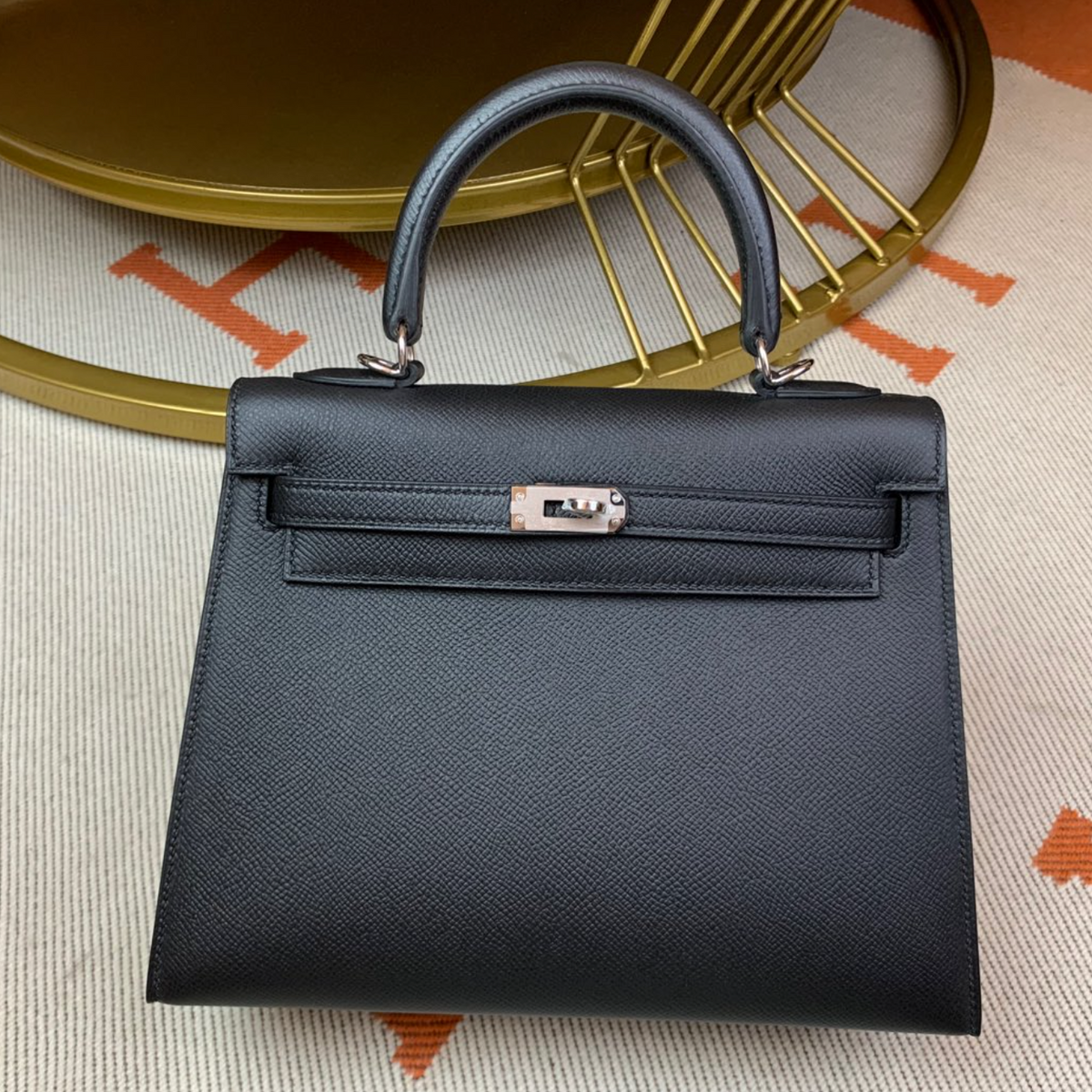 Elite Carryalls