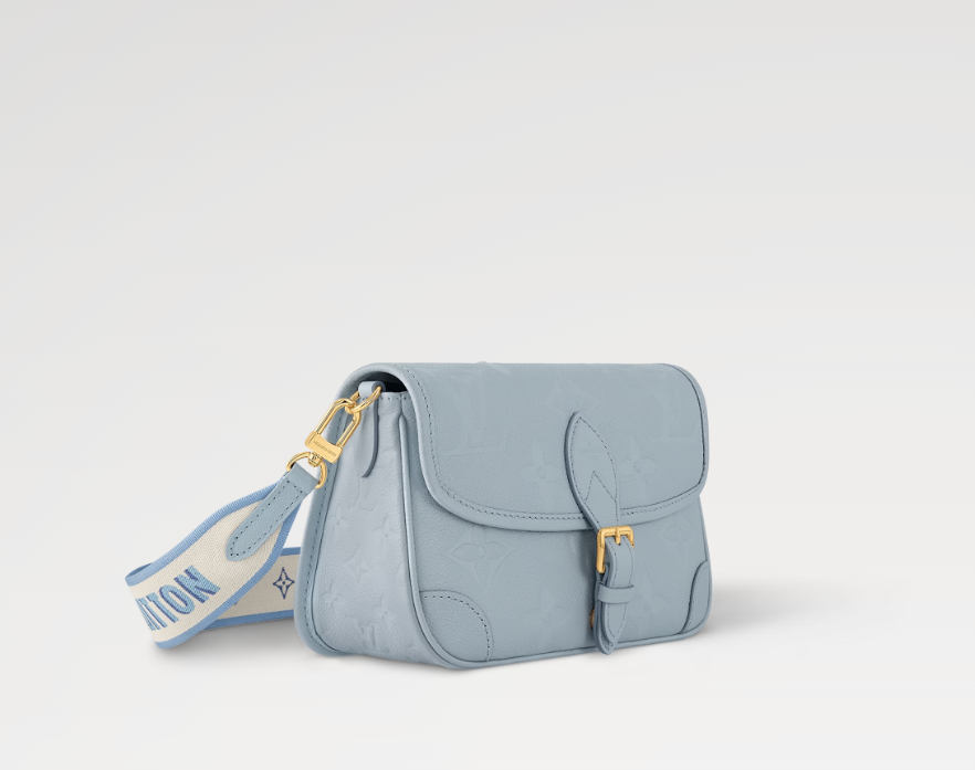 Mila's Edit Diane Blue Hour