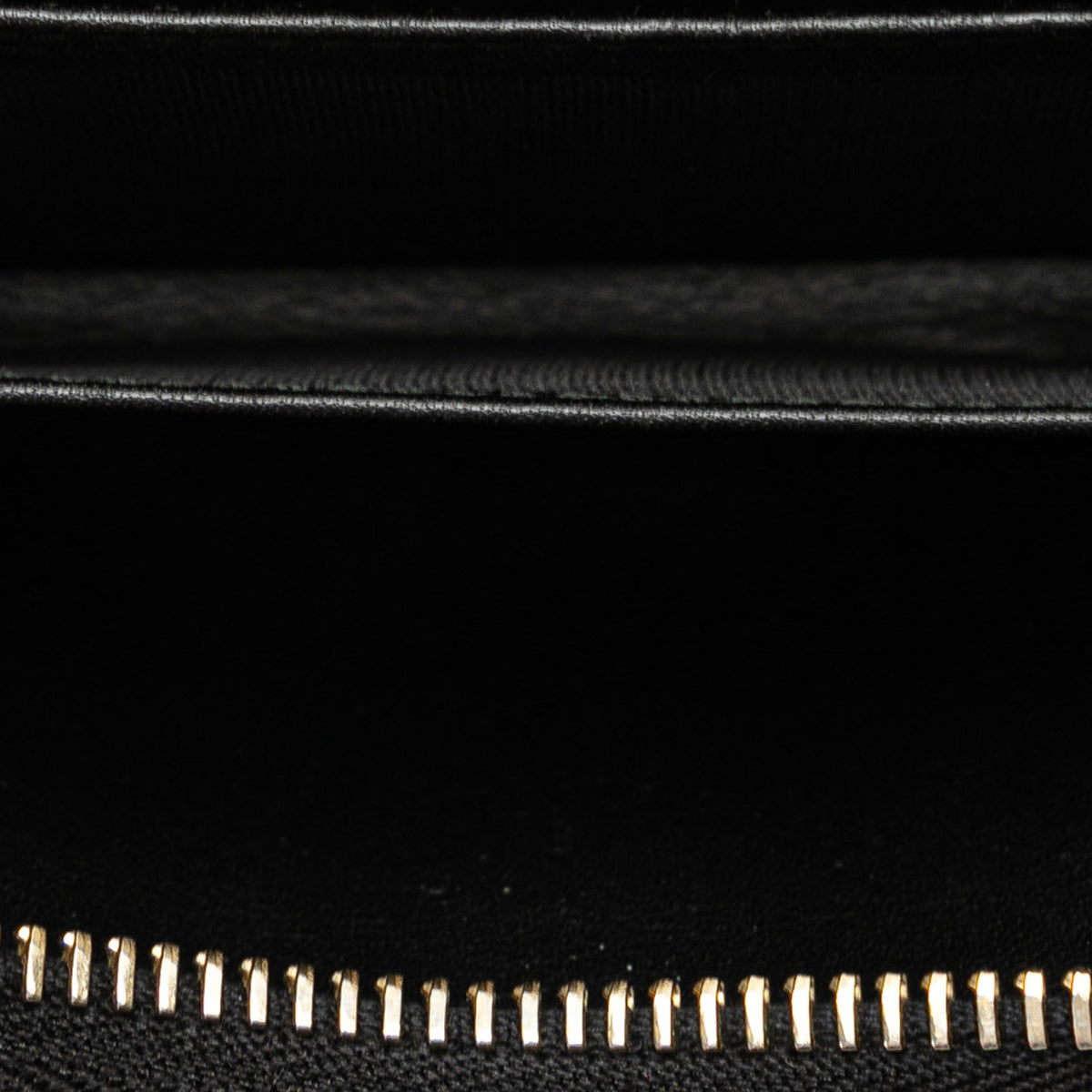 GUCCIssima Zip Around Small Wallet Small Wallets