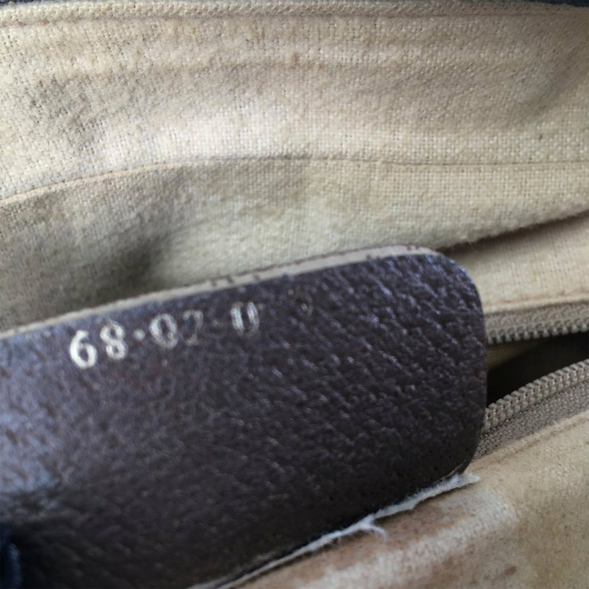 GUCCI GG Supreme Ophidia Crossbody Bag