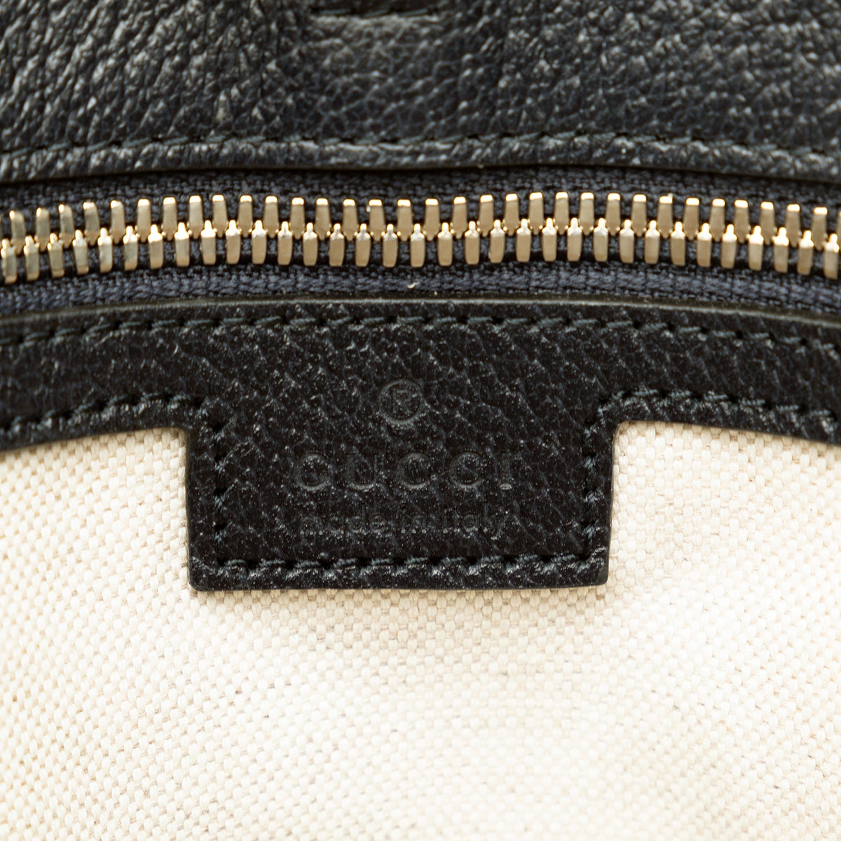 GUCCI Small GG Supreme Interlocking G Tote Satchel