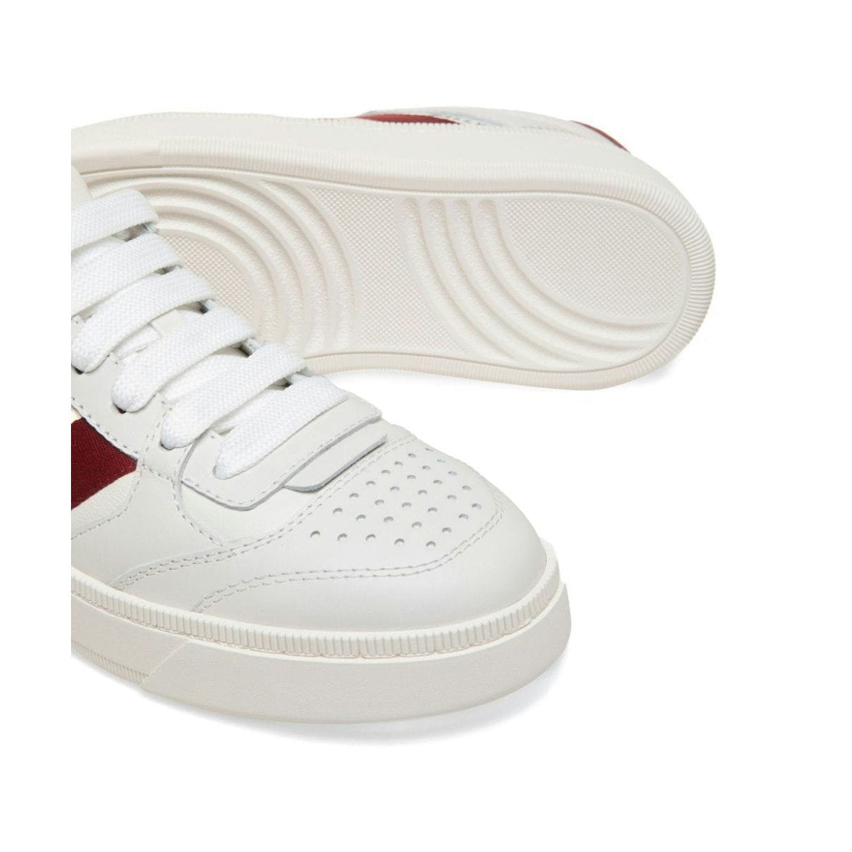 RAISE LEATHER SNEAKERS