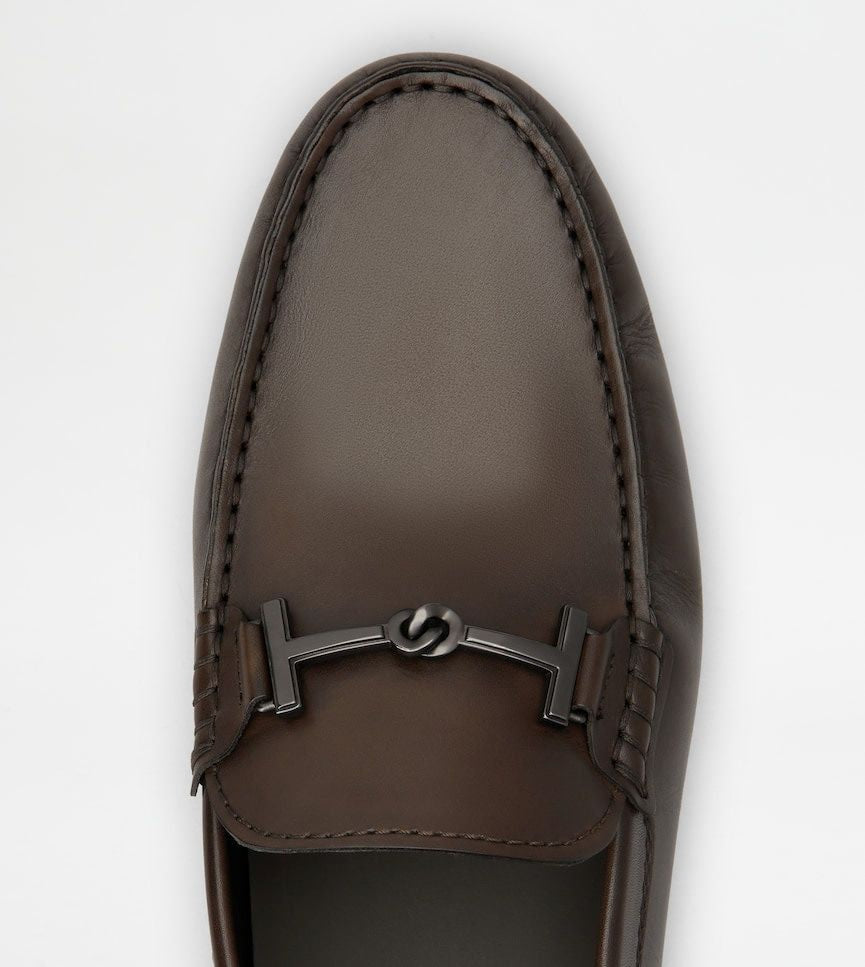 LEATHER LOAFERS