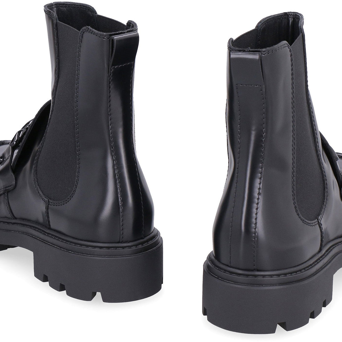 LEATHER CHELSEA BOOTS