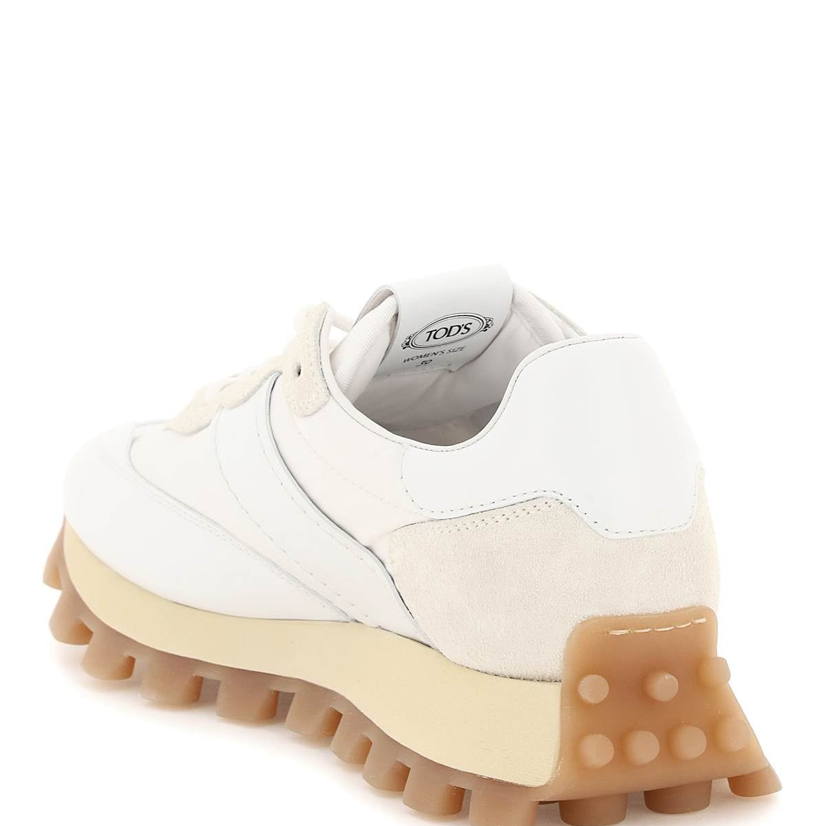 '1T' SNEAKERS
