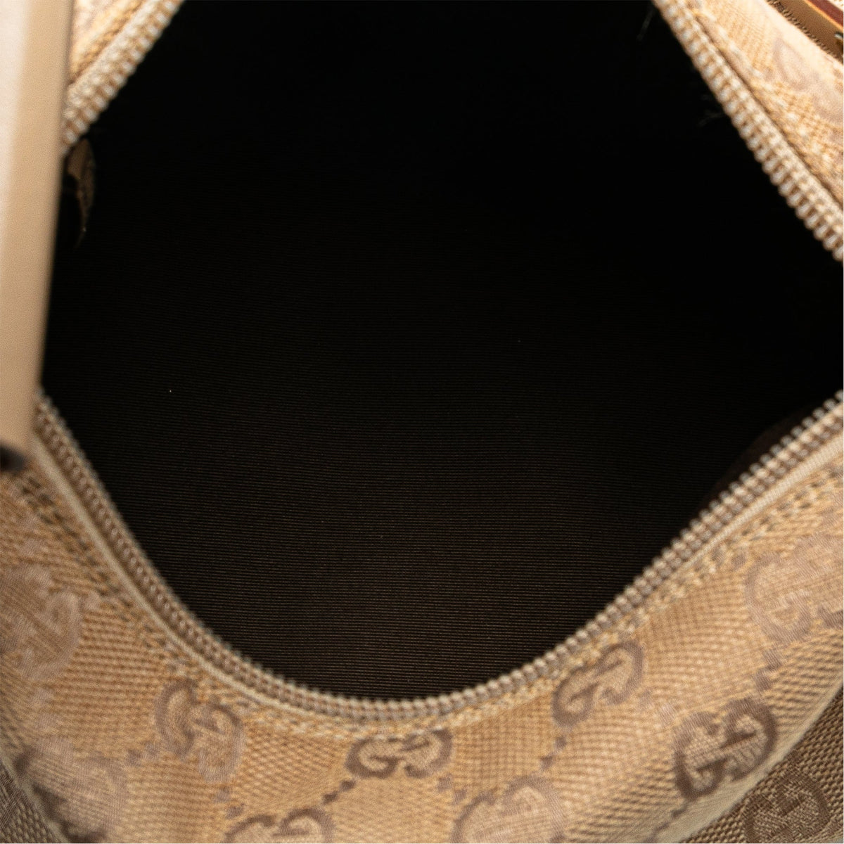GUCCI GG Canvas Shoulder Bag