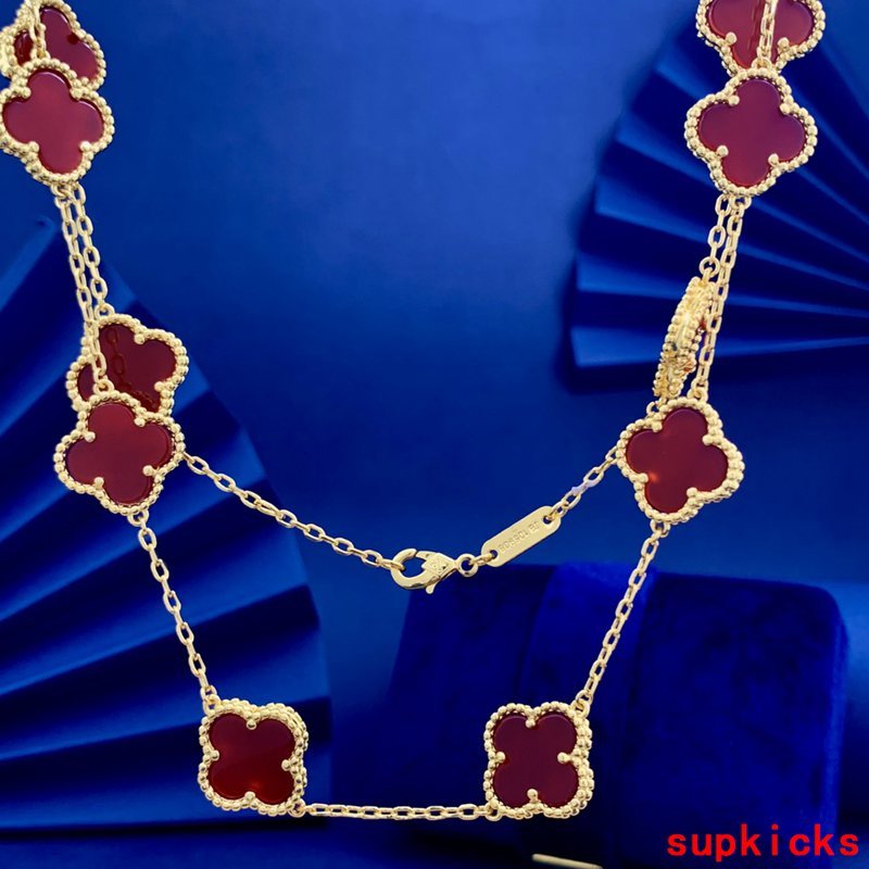 Van Cleef & Arples Jewelry
